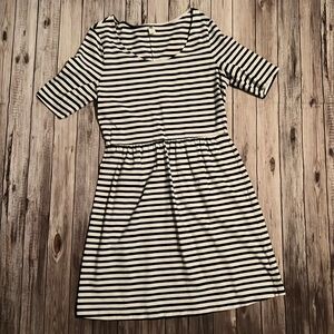 Large Classic Stripe Dress Old Navy Black & White
